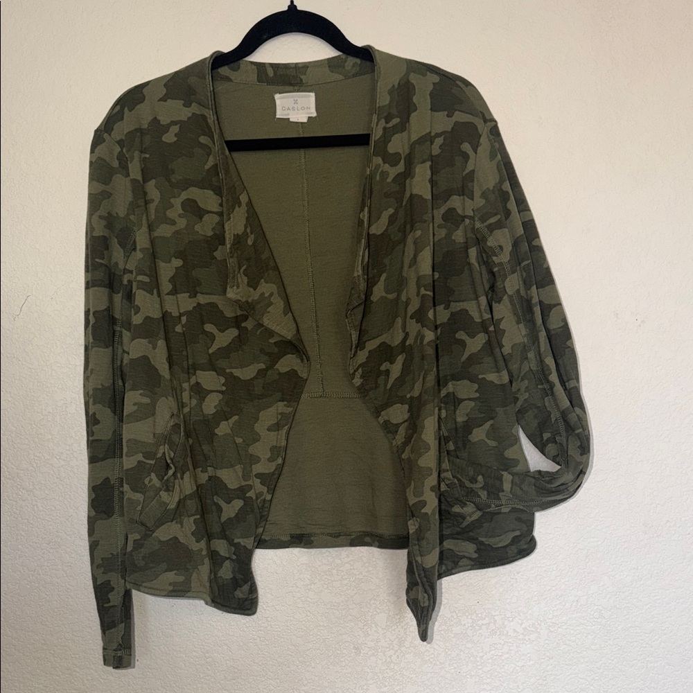 Caslon Green Camouflage Open-Front Women's Cardigan